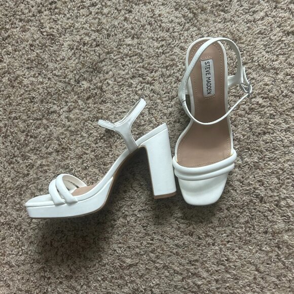 Lofty Bone Leather Steve Madden Heeled Sandals - Picture 2 of 4